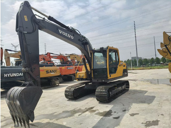 Ekskavator perayap VOLVO EC140DL