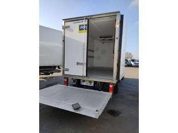 Van berpendingin MASTER CC FRIGO 125CV: gambar 3