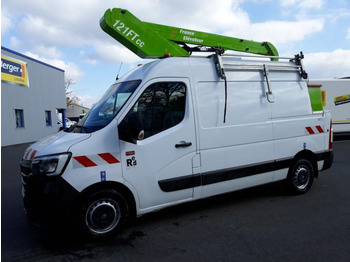 Platform udara yang dipasang di truk RENAULT Master