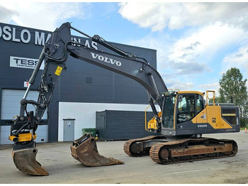 Ekskavator perayap VOLVO EC250ENL