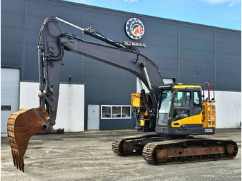 Ekskavator perayap VOLVO ECR235DL