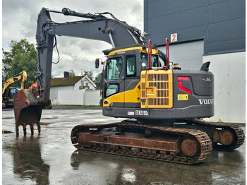 Ekskavator perayap Volvo ECR235 DL: gambar 3