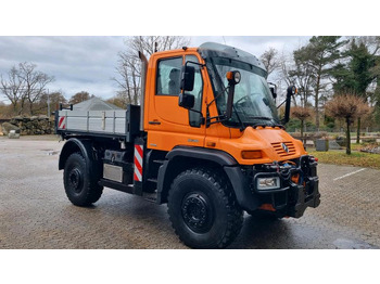 Kendaraan Kota/ Khusus UNIMOG U500