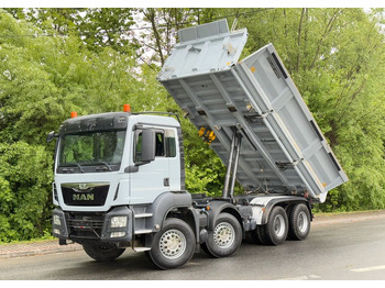 Truk jungkit MAN TGS 35.440