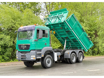 Truk jungkit MAN TGS 26.440