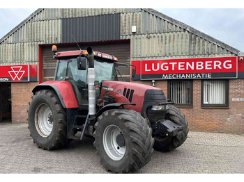 Traktor CASE IH