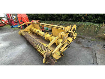 Mesin pemanen NEW HOLLAND