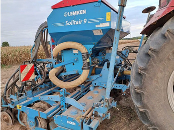 Menggabungkan bor benih LEMKEN