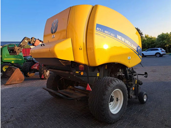 Baler bulat New Holland ROLL-BELT 150 cropcutter: gambar 3 Baler bulat New Holland ROLL-BELT 150 cropcutter: gambar 3
