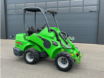 Track loader yang ringkas AVANT