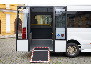 Bus mini, Van penumpang baru Mercedes-Benz Sprinter City: gambar 3
