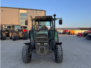 Traktor Fendt 307c 2wd: gambar 4