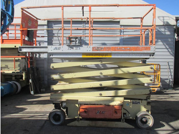Scissor lifts JLG