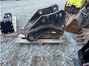Skrup cepat Attache rapide hydraulique Morin M6: gambar 3 Skrup cepat Attache rapide hydraulique Morin M6: gambar 3