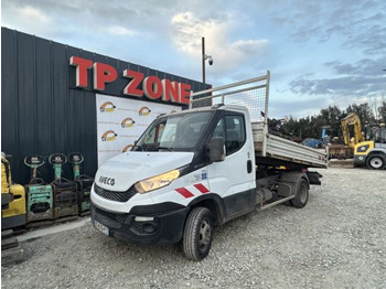 Van jungkit IVECO