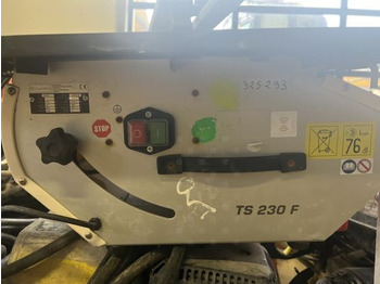 Peralatan dan perlengkapan HUSQVARNA