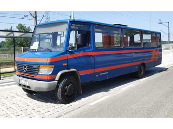 Bus pinggiran kota MERCEDES-BENZ Vario 814
