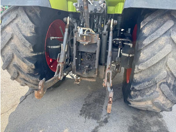 Traktor CLAAS ARION 650: gambar 5