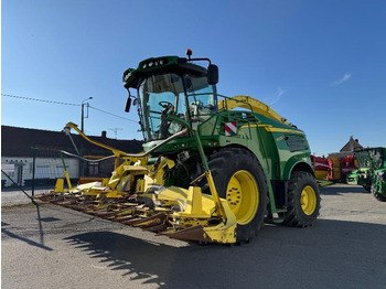 Pemanen hijauan JOHN DEERE 8500