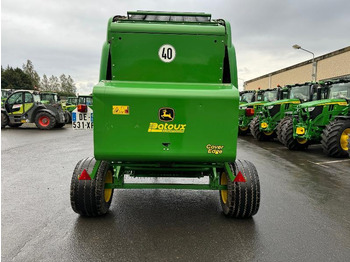Baler bulat JOHN DEERE 864: gambar 3