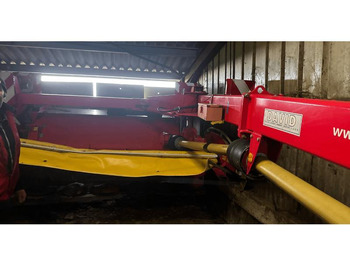 Mesin pemotong padang rumput PÖTTINGER