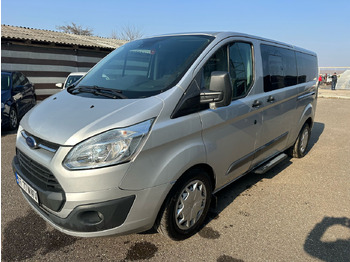 Van penumpang FORD Transit