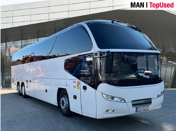 Bus pariwisata NEOPLAN
