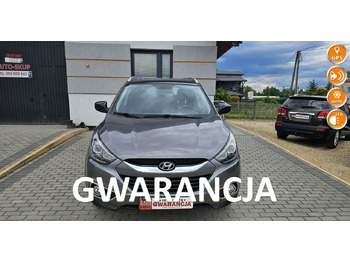 Mobil SUV HYUNDAI