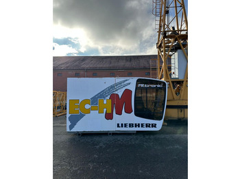 Derek menara LIEBHERR