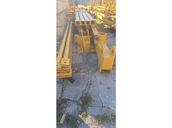 Derek menara LIEBHERR