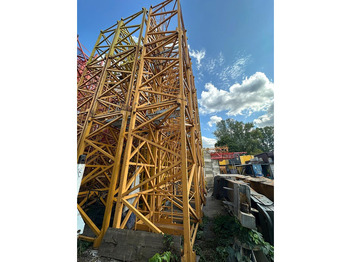 Derek menara LIEBHERR