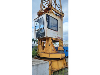 Derek menara LIEBHERR