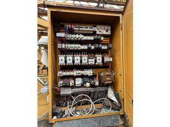 Leasing Liebherr 50K, 40m jib, 1992yom Liebherr 50K, 40m jib, 1992yom: gambar 5 Leasing Liebherr 50K, 40m jib, 1992yom Liebherr 50K, 40m jib, 1992yom: gambar 5