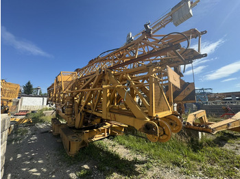 Derek menara LIEBHERR