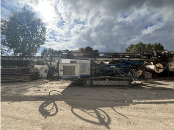 Sopir tumpukan SOILMEC