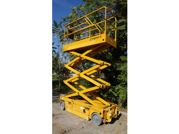 Scissor lifts HAULOTTE Compact 8