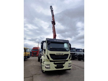 Truk flatbed IVECO Stralis