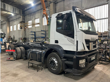 Hook lift IVECO Stralis
