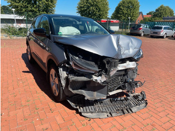 Mobil SUV OPEL