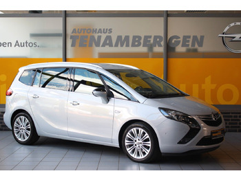 Van penumpang OPEL
