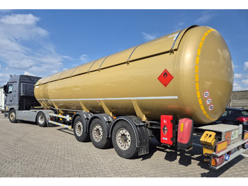 Semi-trailer tangki