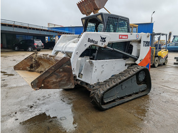Track loader yang ringkas BOBCAT T200: gambar 3