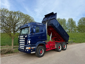 Truk jungkit SCANIA R 580