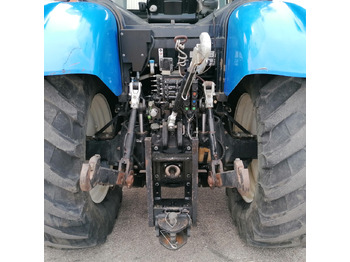 Traktor NEW HOLLAND 6090: gambar 4