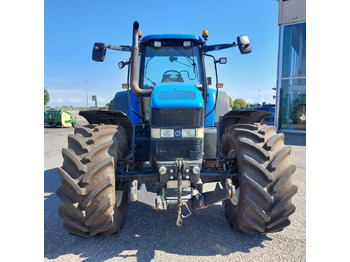 Traktor NEW HOLLAND TM190
