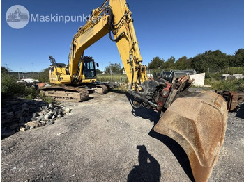 Ekskavator perayap KOMATSU PC210LC-11