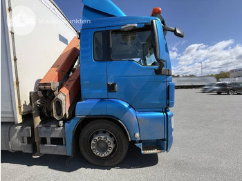 Truk derek MAN TGS 26.440
