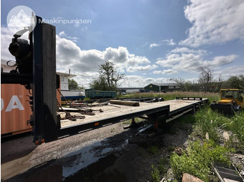 Semi-trailer flatbed RENDERS