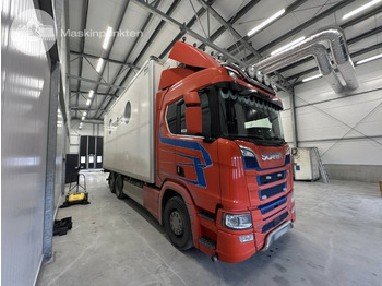 Truk berpendingin SCANIA R 520