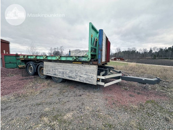 Trailer pengangkut mobil